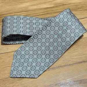 Polo Ralph‎ Lauren Hand Made Green Silk Tie with Geometric Pattern
